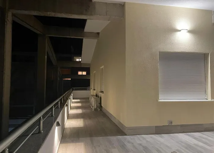 In Touch Of Sun Tirana Apartment *